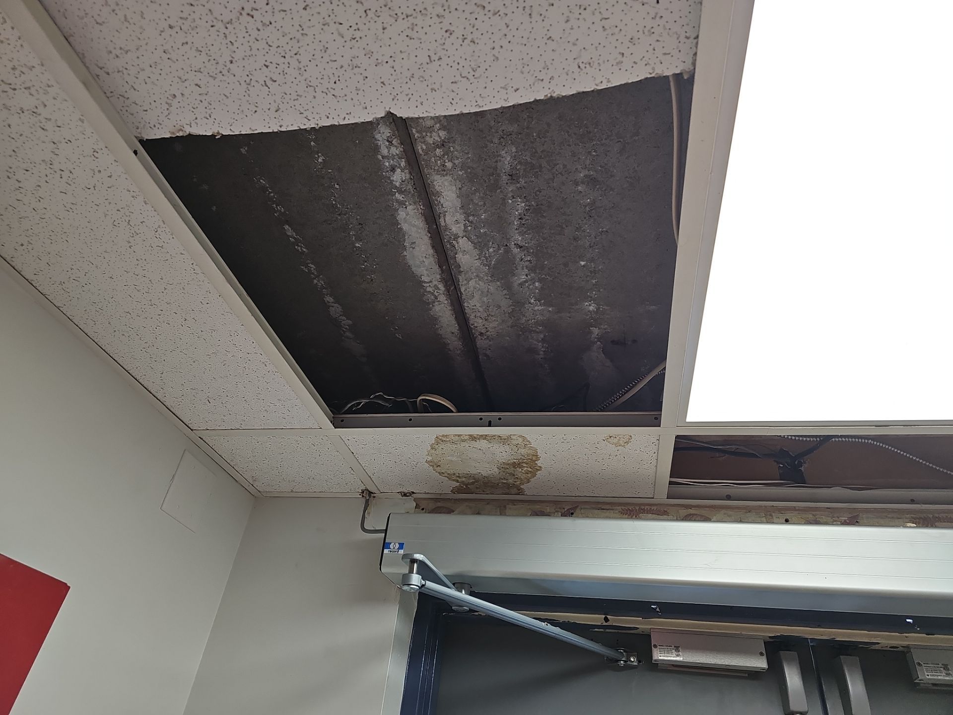 Ice Dam Insurance Claims | Roof Gutter Now 1 Ceiling water damage caused by ice dam backup
